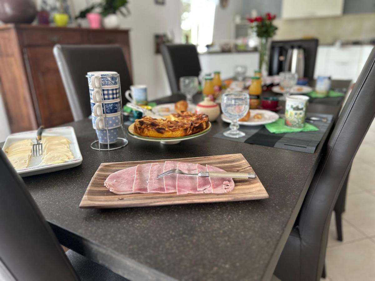 Maison Karmanor Monthoiron Eksteriør bilde